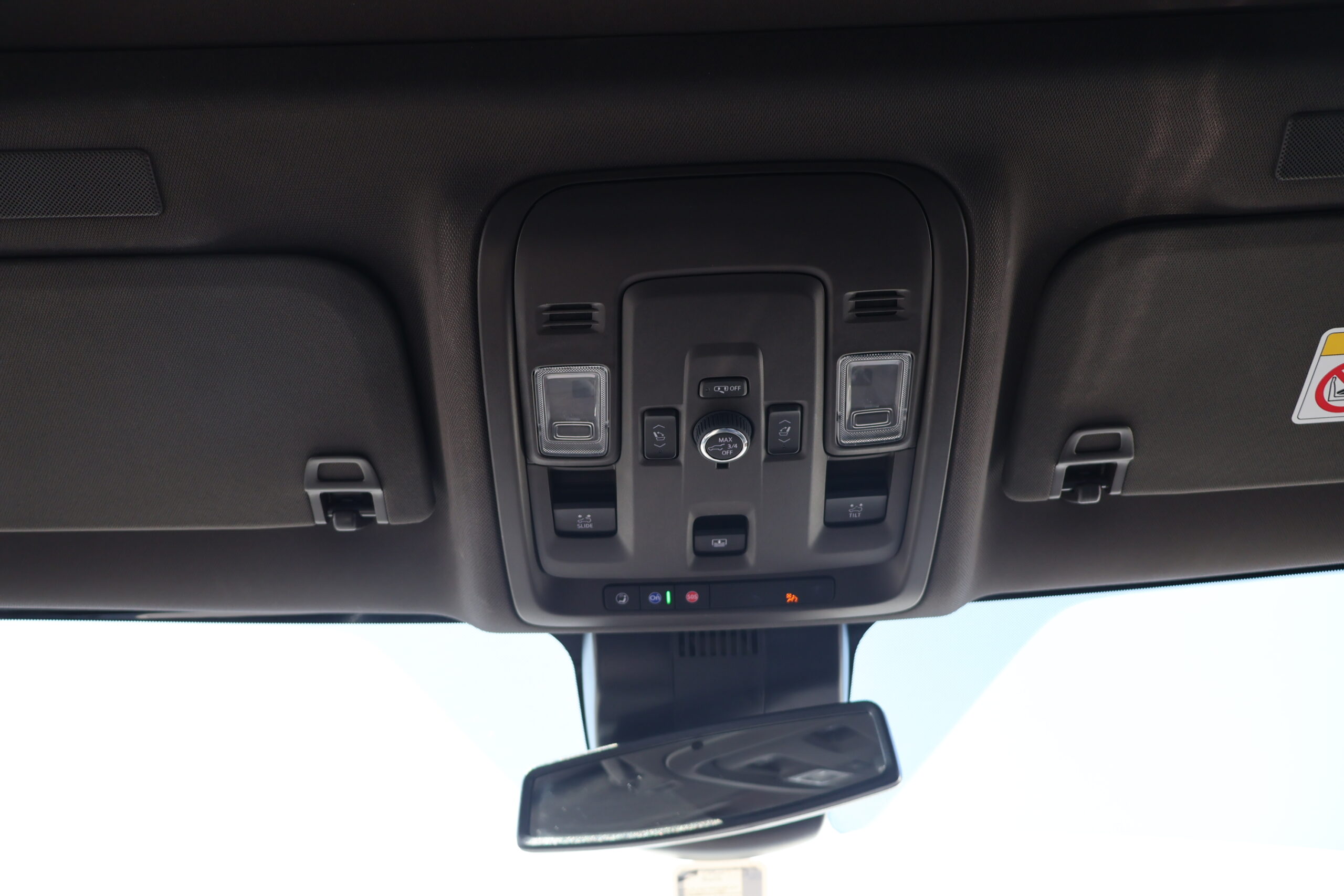 Chevy Tahoe car rental dubai