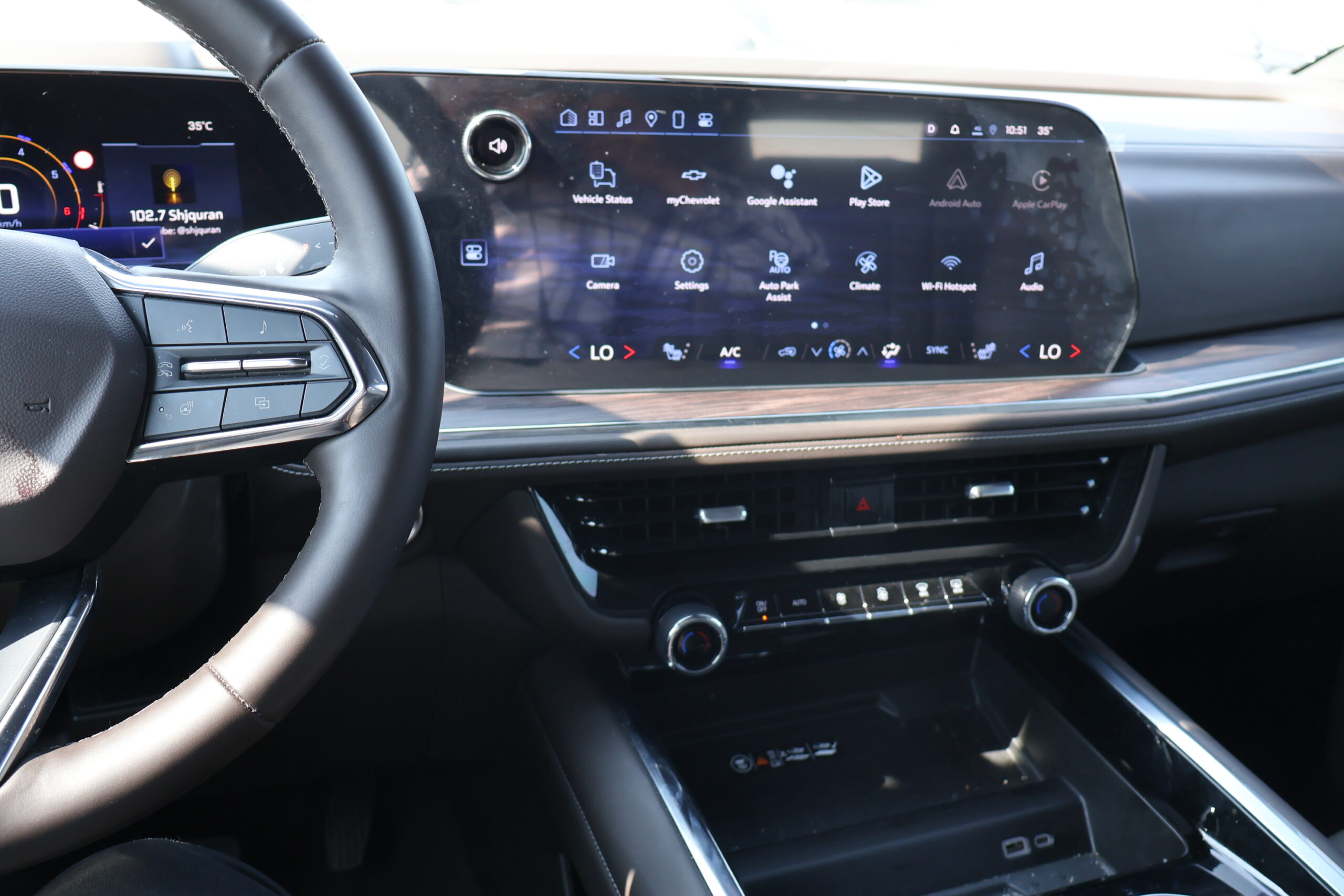 Chevy Tahoe car rental dubai