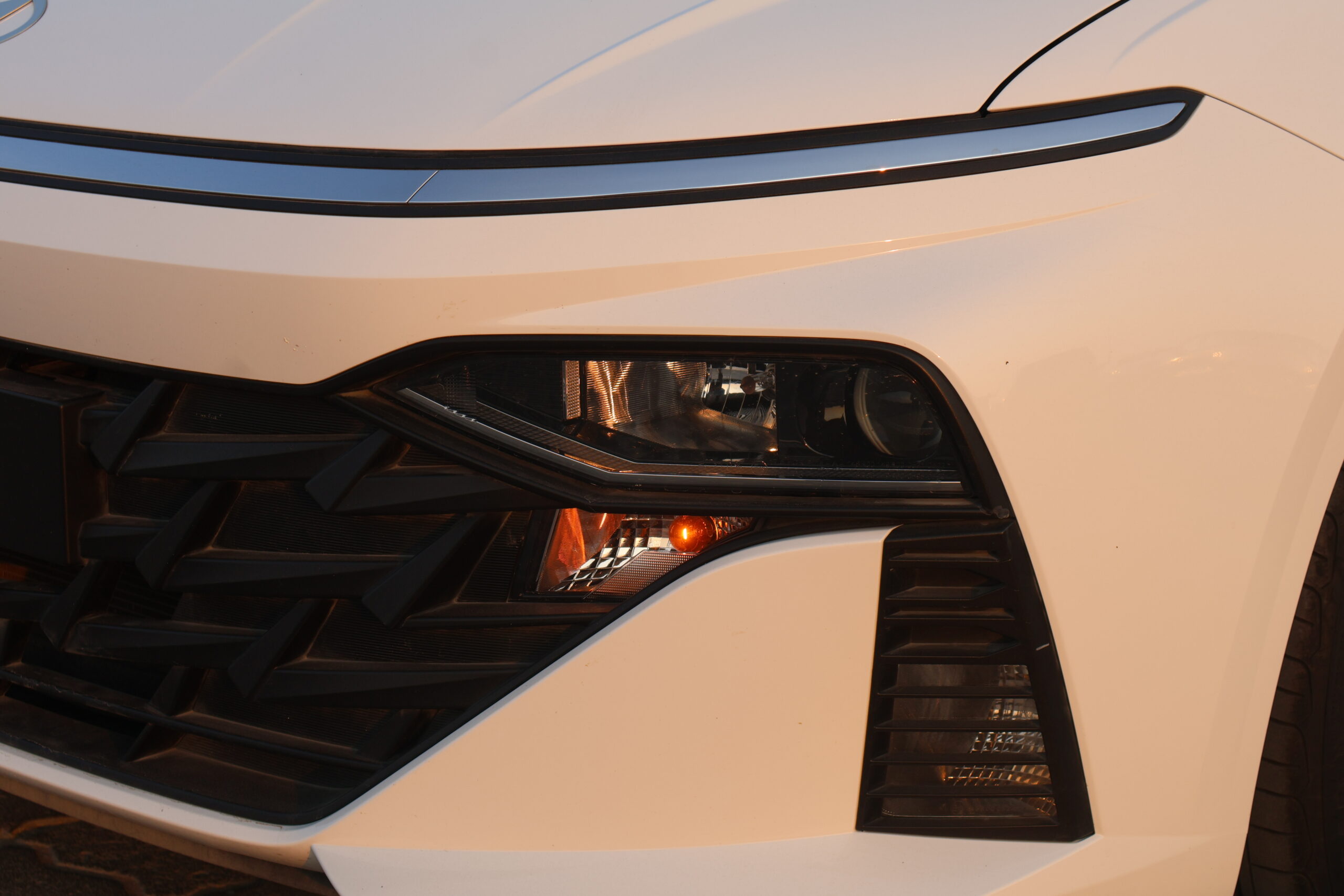 Hyundai Accent 2022 car rental dubai