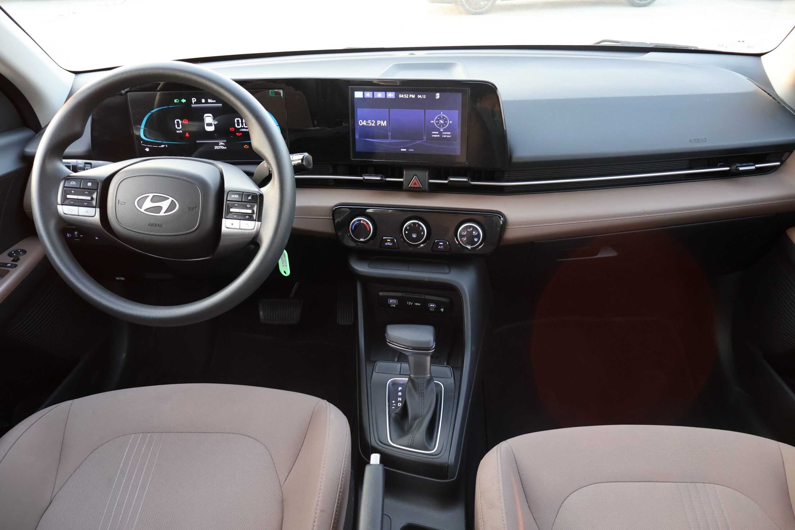 Hyundai Accent 2022 car rental dubai