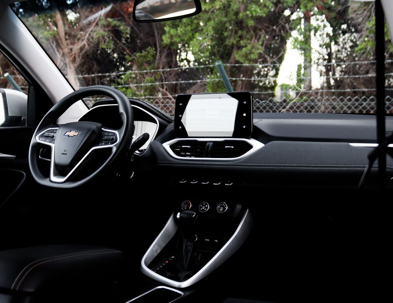 chevrolet captiva 2023 RENT DUBAI