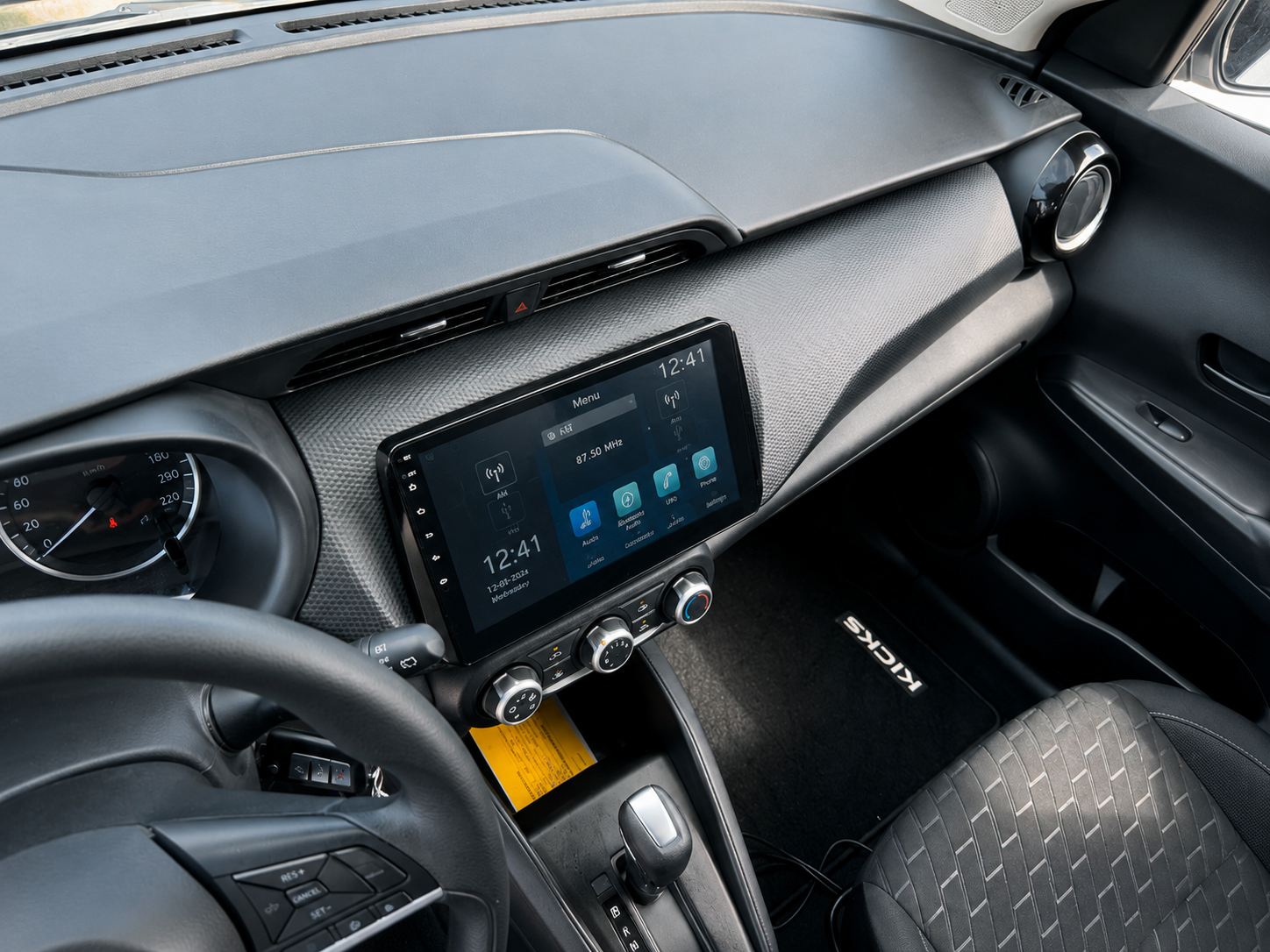Rent Nissan Kicks 2024