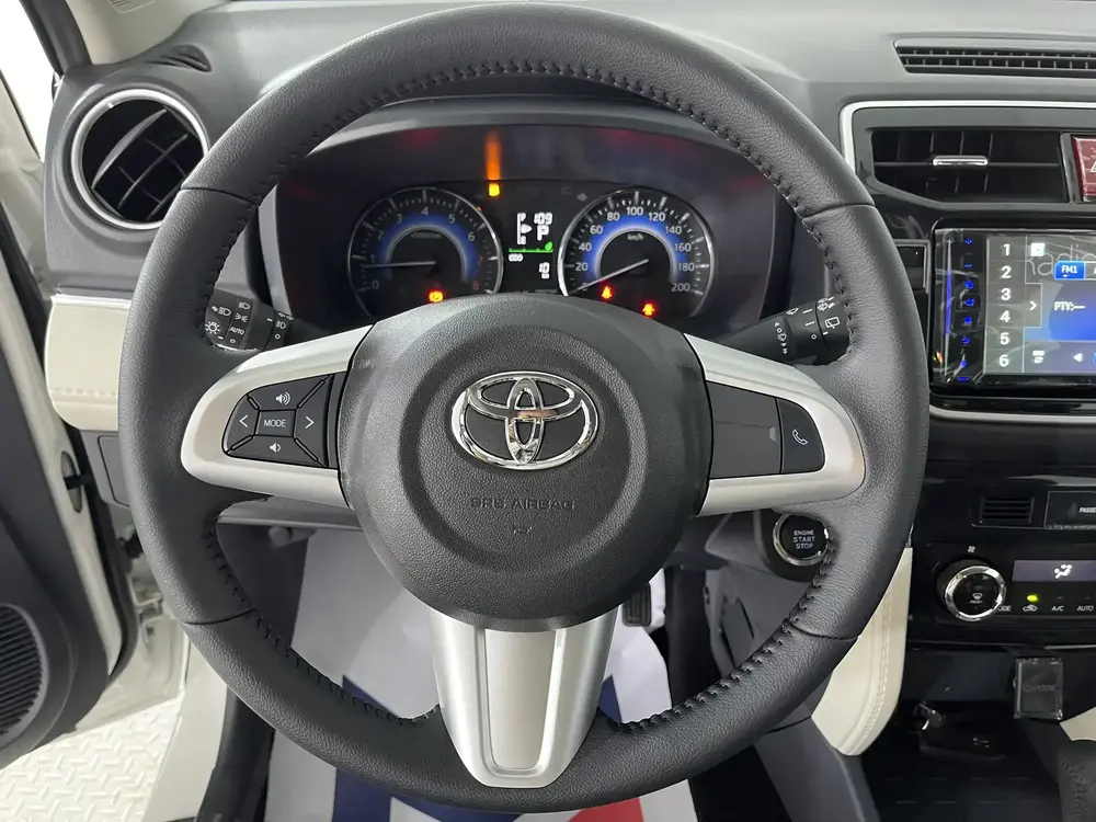 toyota rush 2023 rent dubai